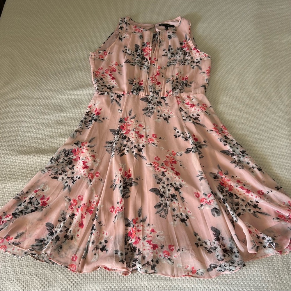White House Black Market Pink Floral Midi Dress size 12